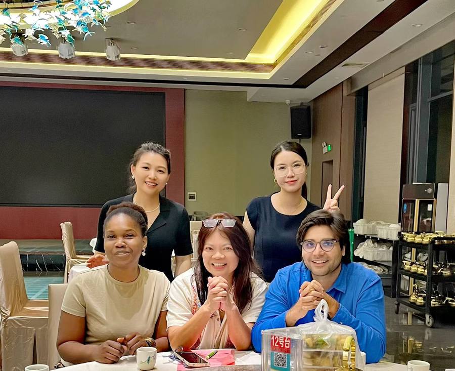 Reunião com parceiros chineses